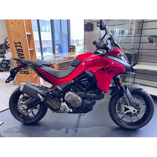 Multistrada V2 - Ducati Red