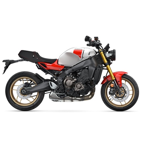 Yamaha XSR900 2025